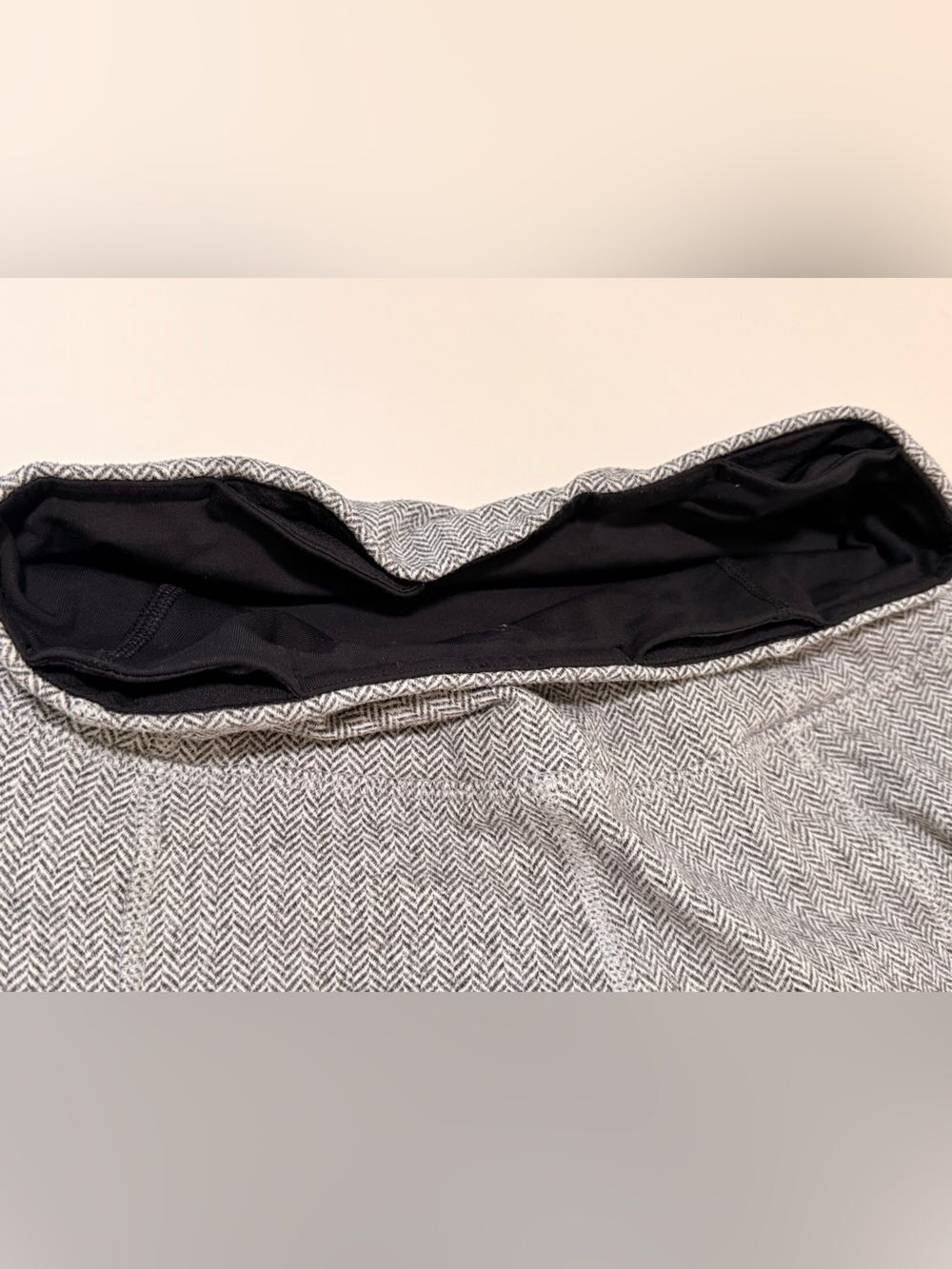 Lululemon Run Turn Around Tight Herringbone Gray Size 4 - Picture 5 of 8